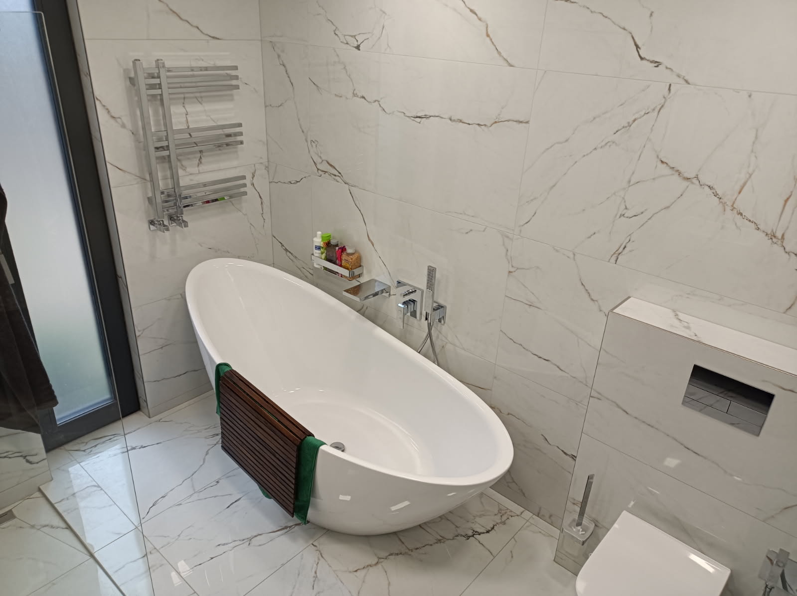 4827483538481992457 (1)