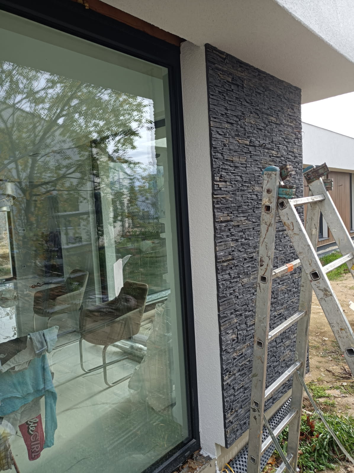 8919792183051185330 (2)